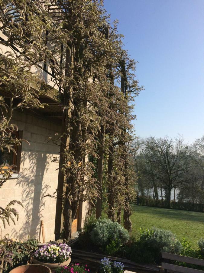 مبيت وإفطار لا هولب Le Jardin Des Sources المظهر الخارجي الصورة
