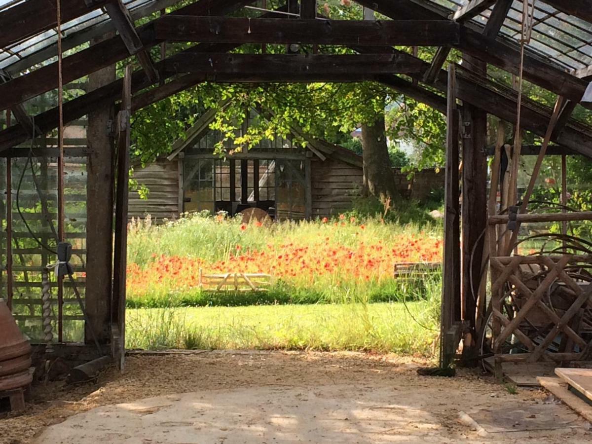 مبيت وإفطار لا هولب Le Jardin Des Sources المظهر الخارجي الصورة